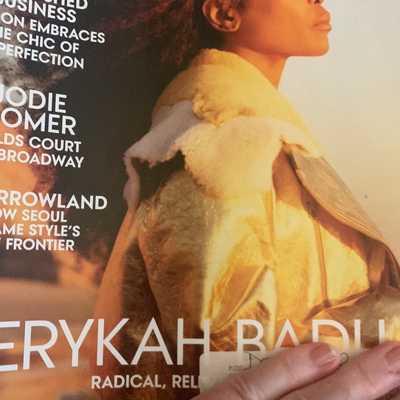Vogue magazine Mar 2023 Erykah Badu cover icon collectible new - Picture 4 of 4